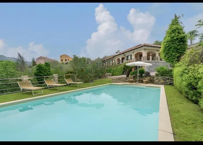Nicoletta Villa