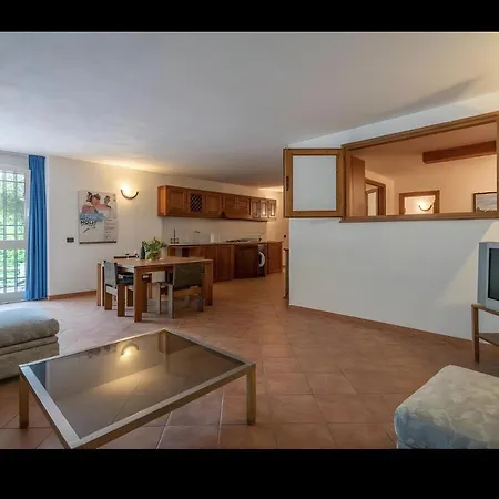 Nicoletta Villa *