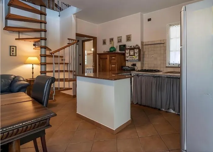 Nicoletta Villa Garlenda